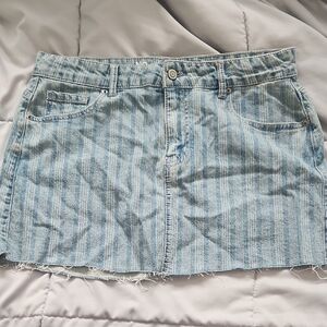 No Boundaries Light Blue Striped Denim Mini Skirt